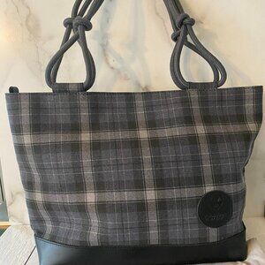 NWOT Farmhouse is My Style "Wood Stove" Classic Farmhouse Bag